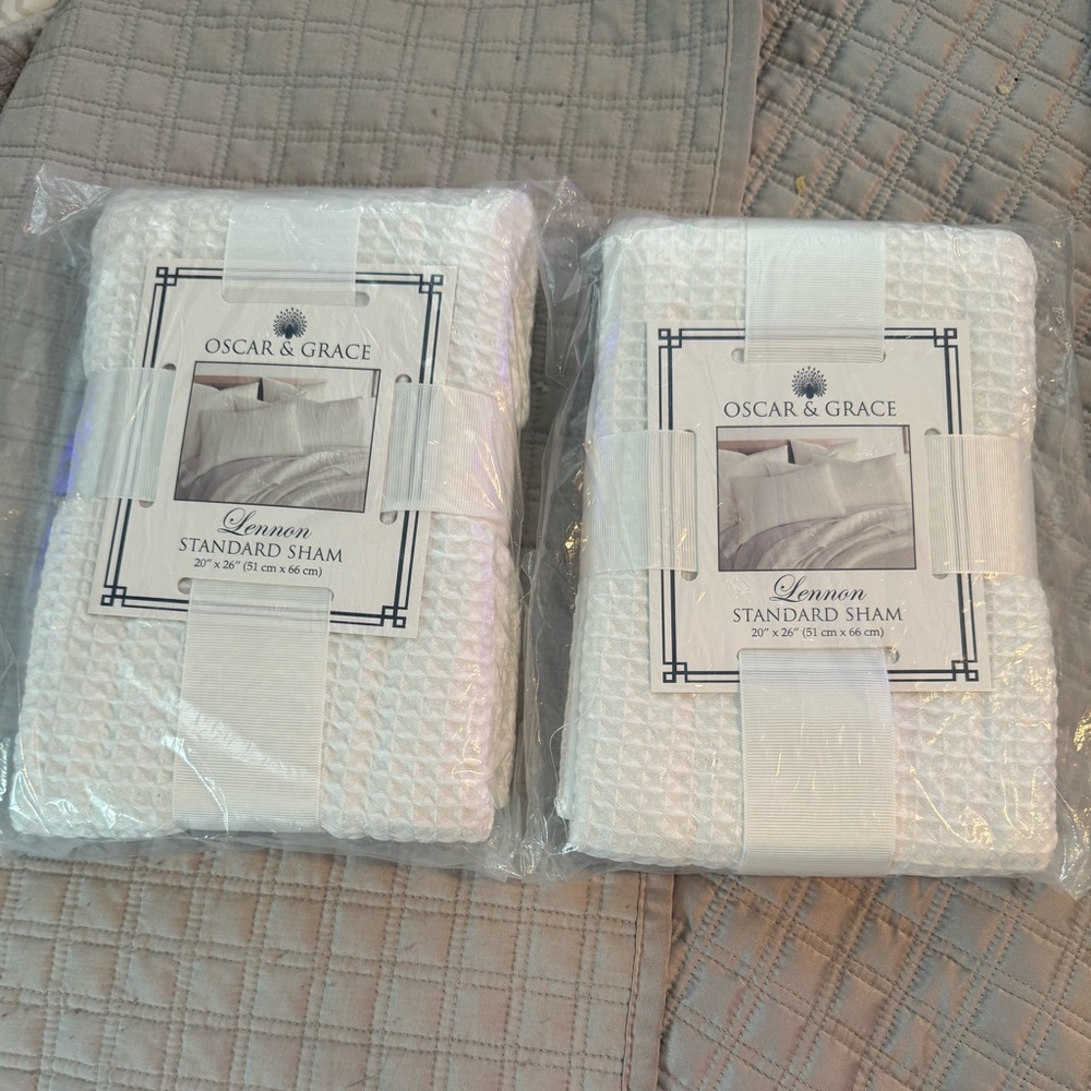 NWT set of 2 standard size shams waffle pattern